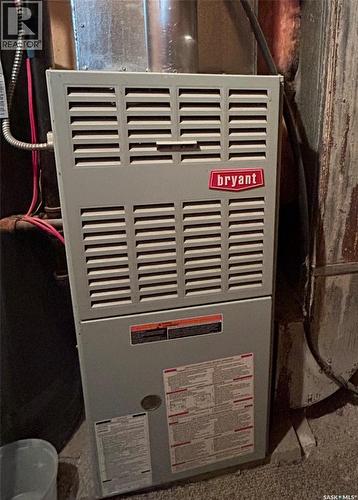 125 4Th Avenue Se, Swift Current, SK - Indoor Photo Showing Basement