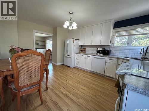 125 4Th Avenue Se, Swift Current, SK - Indoor