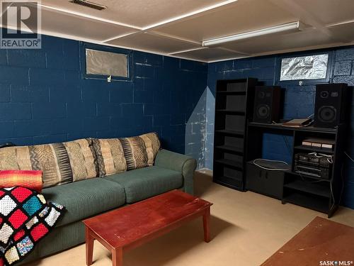 116 1St Street N, Mendham, SK - Indoor