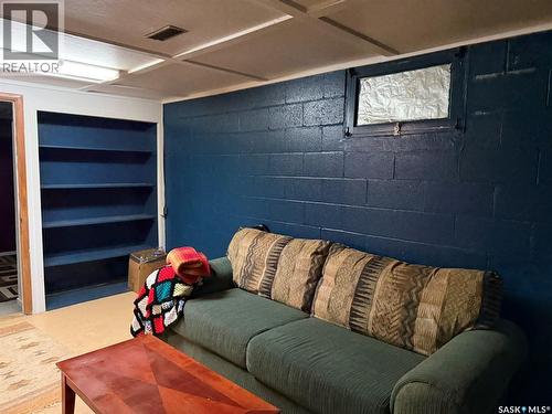 116 1St Street N, Mendham, SK - Indoor