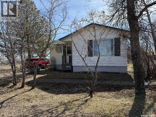 116 1St Street N, Mendham, SK - Outdoor