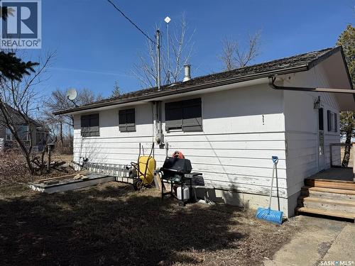 116 1St Street N, Mendham, SK - Outdoor