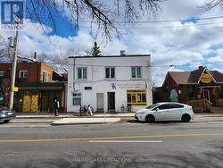 195 HARBORD STREET Toronto, ON M5S 1H6