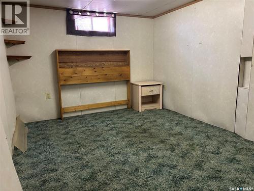 512 Railway Avenue, Lampman, SK - Indoor