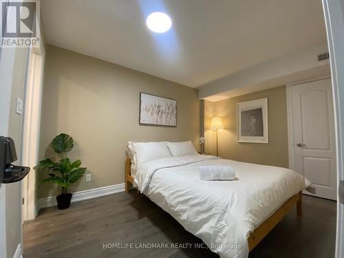 489 CABOTO TRAIL , Markham, Ontario L3R 2R8 5