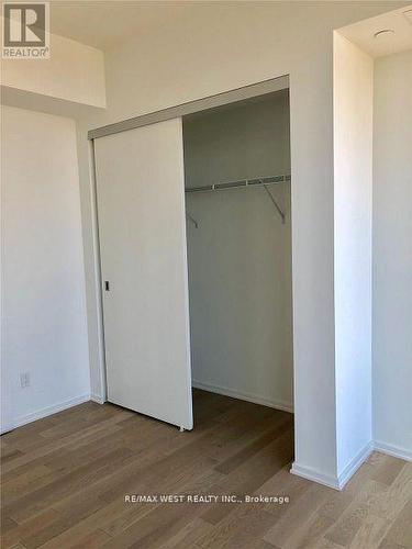 4303 - 16 Bonnycastle Street, Toronto, ON - Indoor Photo Showing Other Room