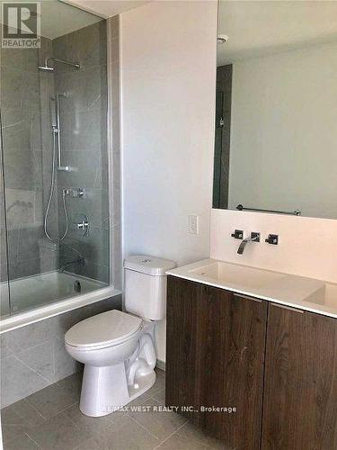4303 - 16 Bonnycastle Street, Toronto, ON - Indoor Photo Showing Bathroom