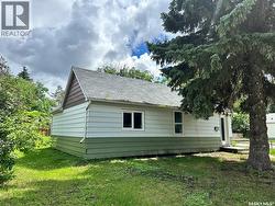 1502 F AVENUE N  Saskatoon, SK S7L 1X9