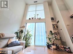 1014 - 188 DORIS AVENUE Toronto, ON M2N 6Z5