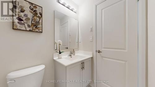 416 - 1577 Rose Way, Milton, ON - Indoor Photo Showing Bathroom