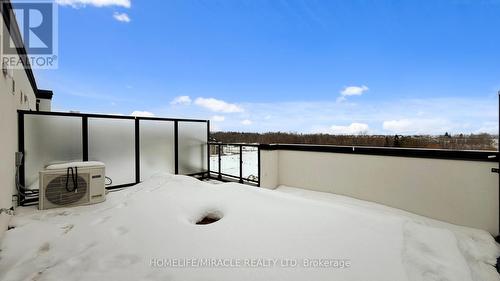 416 - 1577 Rose Way, Milton, ON - Outdoor With Balcony