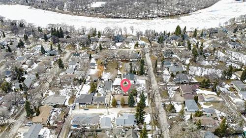 8 Hawthorne Pl, Winnipeg, MB 