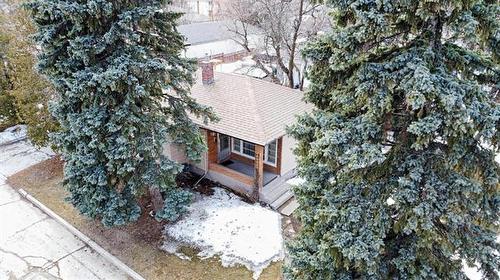 8 Hawthorne Pl, Winnipeg, MB 