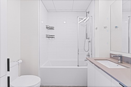 Master Bathroom - 803-60  - 70 Rue Wellington S., Sherbrooke (Les Nations), QC - Indoor Photo Showing Bathroom