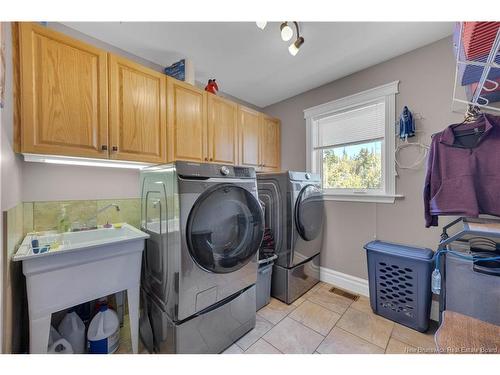 735 Hillcrest Rd, Saint John, NB 