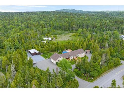 735 Hillcrest Rd, Saint John, NB 