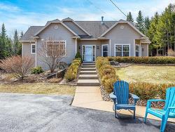 86 Sloane Court Hammonds Plains, NS B4B 2A4