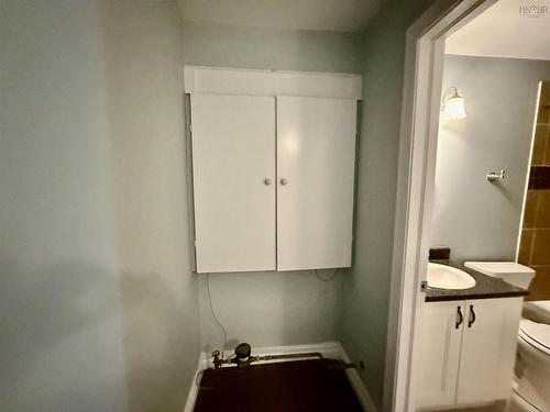 719 Pleasant Street, Dartmouth, NS 