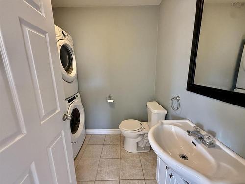 719 Pleasant Street, Dartmouth, NS 