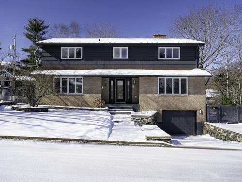 24 Parmbelle Lane  Halifax, NS B3M 1N3