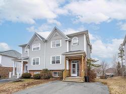 23 Stratford Way  Halifax, NS B3S 1E5