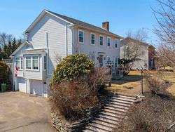 65 Dorset Drive  Bible Hill, NS B6L 3H9