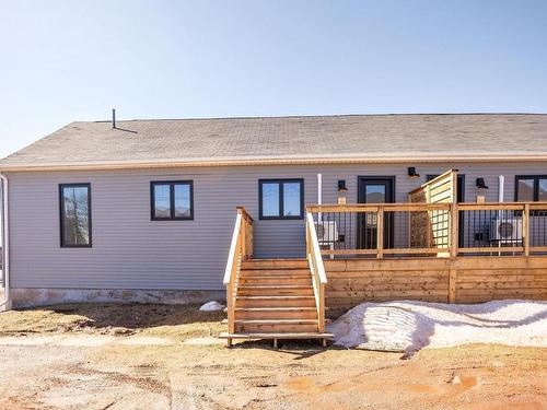 71A Woodleigh Drive  Kensington, PE C0B 1M0