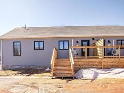71A Woodleigh Drive Kensington, PE C0B 1M0