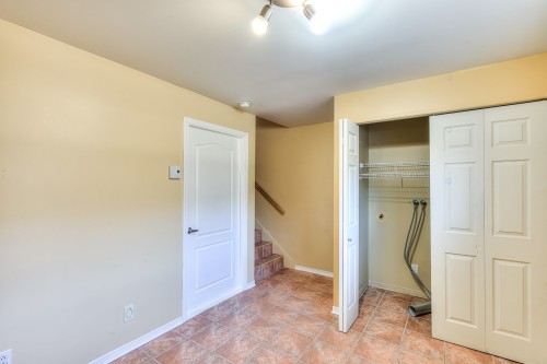 Salle de lavage - 44-399 Rue Éricka, Laval (Fabreville), QC - Indoor Photo Showing Other Room