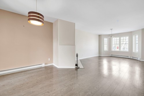 Salle à manger - 229 Boul. Jérobelle, Saint-Jérôme, QC - Indoor Photo Showing Other Room