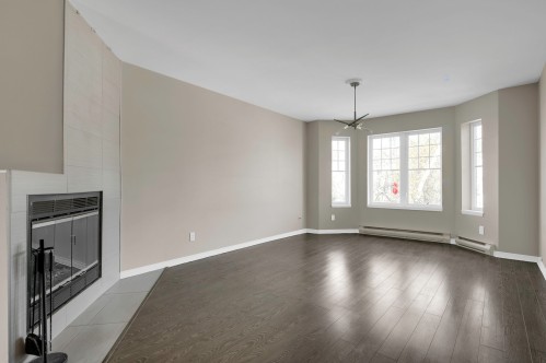Salon - 229 Boul. Jérobelle, Saint-Jérôme, QC - Indoor Photo Showing Other Room With Fireplace