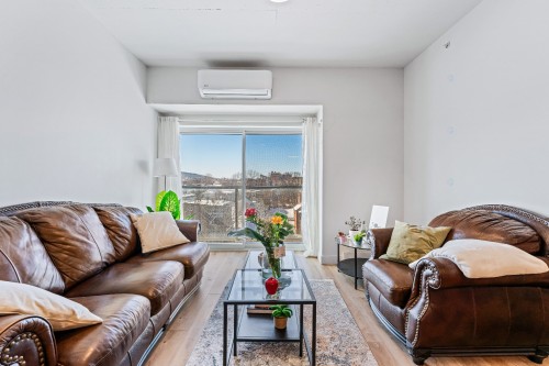 Salon - 911-60  - 70 Rue Wellington S., Sherbrooke (Les Nations), QC - Indoor Photo Showing Living Room