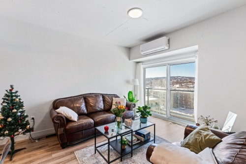 Salon - 911-60  - 70 Rue Wellington S., Sherbrooke (Les Nations), QC - Indoor Photo Showing Living Room