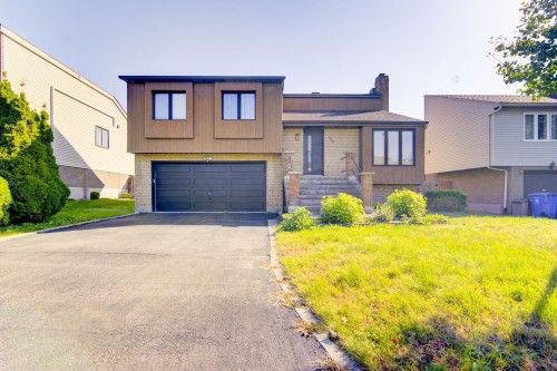 180 Place Terry-Fox  Kirkland, QC H9H 4Z6