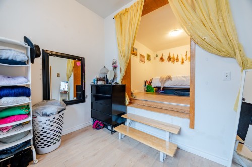 Bedroom - 5535 14E Avenue, Montréal (Rosemont/La Petite-Patrie), QC - Indoor Photo Showing Other Room