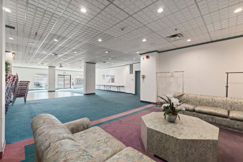 Common room - 804-6800 Av. Macdonald, Côte-Saint-Luc, QC - Indoor Photo Showing Other Room
