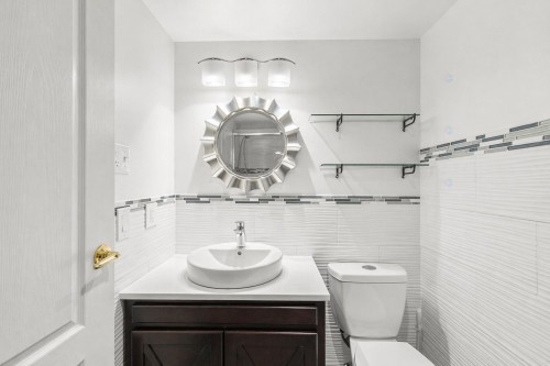 Master Bathroom - 804-6800 Av. Macdonald, Côte-Saint-Luc, QC - Indoor Photo Showing Bathroom