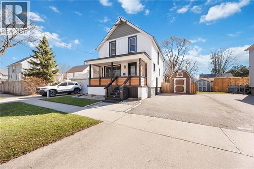 142 MACKENZIE STREET South  Sarnia, ON N7T 3J3