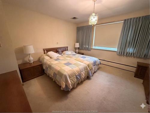 4470 Riverside Drive, Windsor, ON 