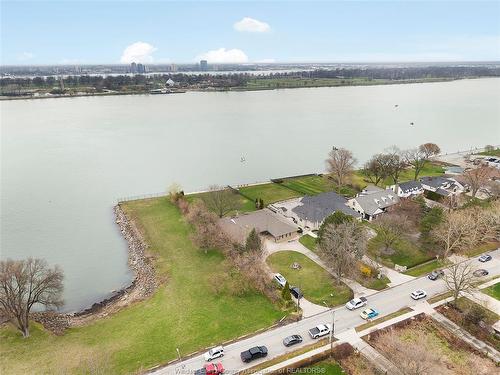 4470 Riverside Drive, Windsor, ON 