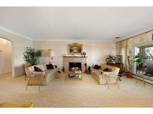 4470 Riverside Drive, Windsor, ON 