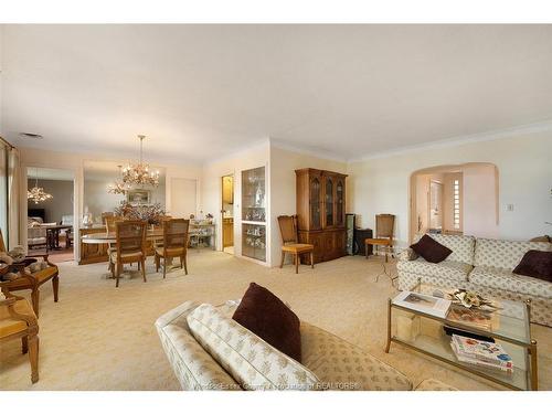 4470 Riverside Drive, Windsor, ON 