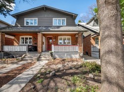 120 Hollywood Crescent Toronto, ON M4L 2K6