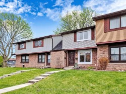 49-6730 Falconer Drive  Mississauga, ON L5N 1L5