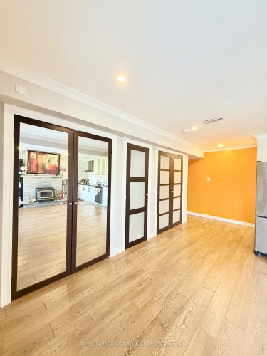 2263 Harcourt Crescent, Mississauga, ON - Indoor Photo Showing Other Room