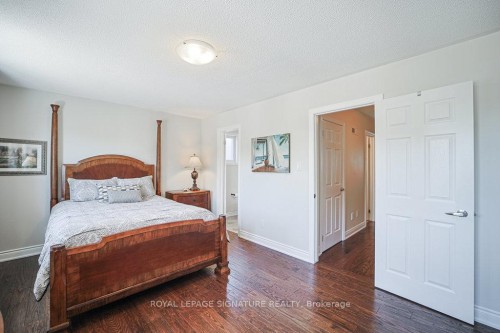 1106 Highgate Place, Mississauga, ON - Indoor Photo Showing Bedroom