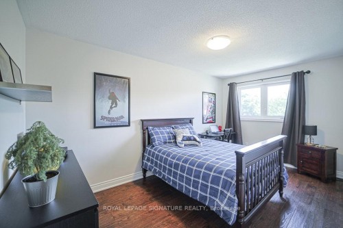 1106 Highgate Place, Mississauga, ON - Indoor Photo Showing Bedroom
