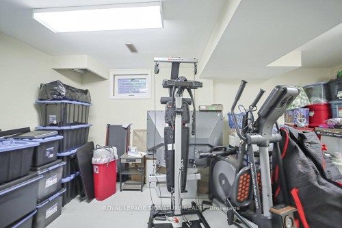 1106 Highgate Place, Mississauga, ON - Indoor Photo Showing Gym Room