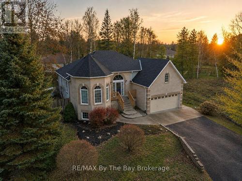 6 DEERRUN PLACE  Wasaga Beach, ON L9Z 1H8