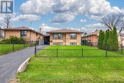 27 NIPISSING DRIVE Toronto, ON M9B 4V4